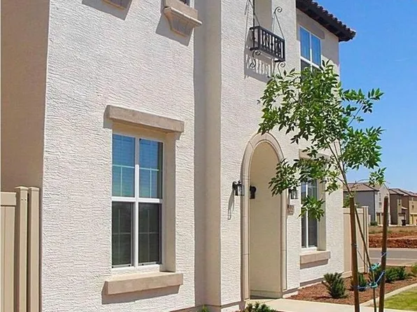 900 S Huish Dr, Gilbert, AZ 85296