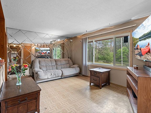 4th image of 8251 158th Ln NW