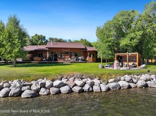 26 Walkabout Creek Ln, Dubois, WY 82513