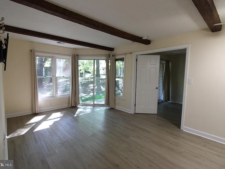 3151 Anchorway Ct #H — Photo 4