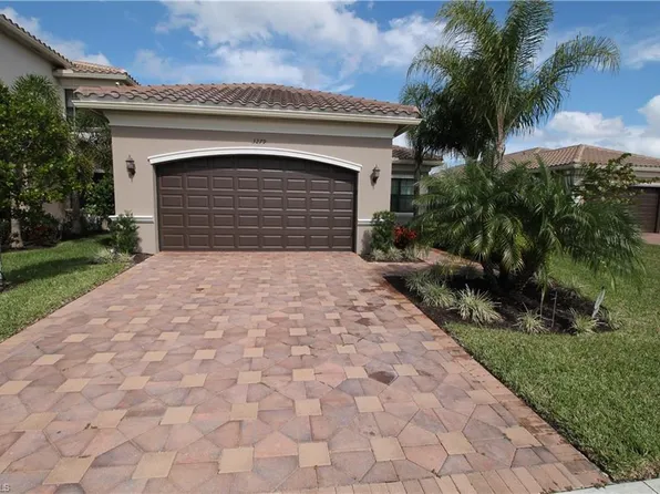 3279 Tahoe Ct, Naples, FL 34119