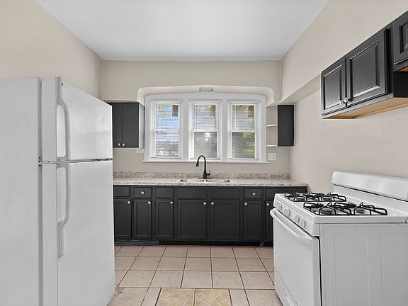 2nd image of 5040 W 19th St #1