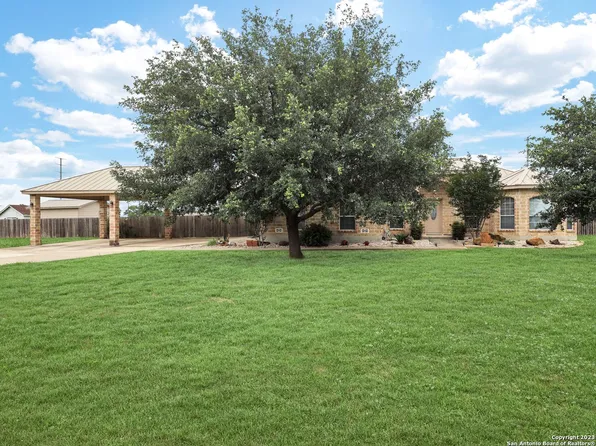 15903 WHITE CAP DR, Lytle, TX 78052
