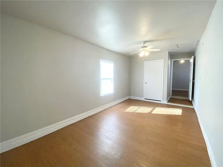2116 Gaston Place Dr #B — Photo 15
