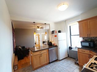 132 17th St #1A, Brooklyn, NY 11215