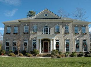 3430 Delamere Dr, Matthews, NC 28104