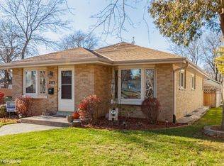 2177 S 106th St, West Allis, WI 53227