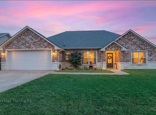 161 Plum Rdg, Lufkin, TX 75904