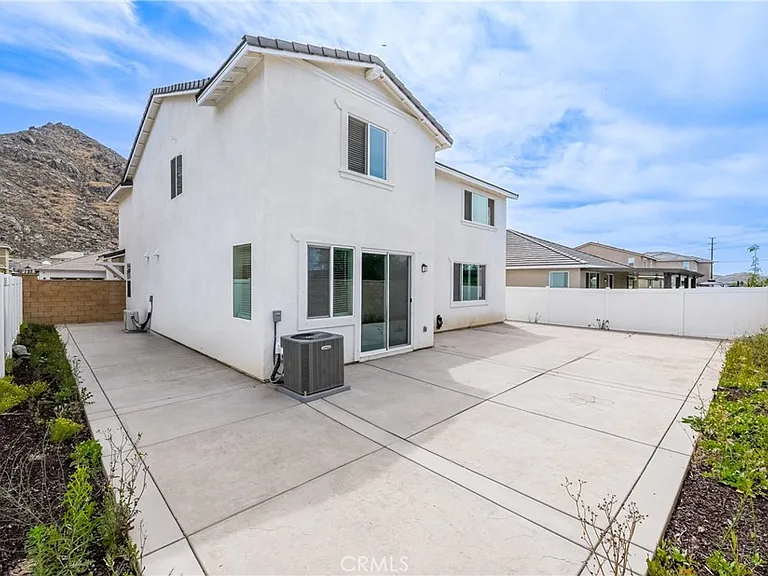 27215 Lost Palm St — Photo 53