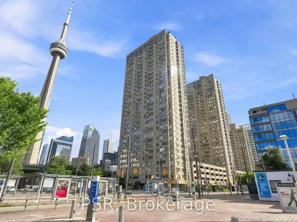 270 Queens Quay W #702, Toronto, ON M5V 3J2
