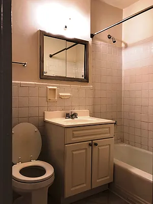 Rented by Prime Realty | media 31