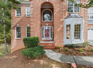 1506 Shetland Pony Ct, Suwanee, GA 30024