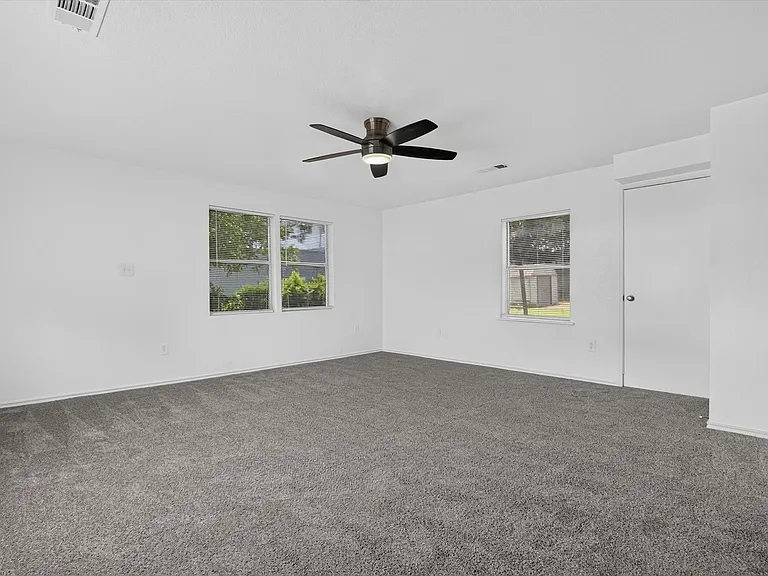 5301 Scoggins St — Photo 20