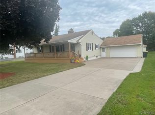 4925 Keck Rd, Lockport, NY 14094