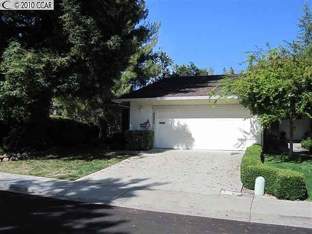 1st image of 2252 Gladwin Dr