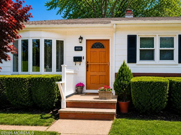 210 Orchard Street, Cliffwood Beach, NJ 07735