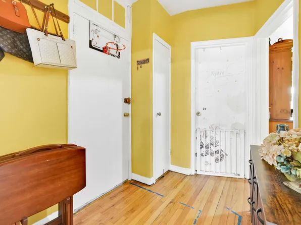 25-37 48th Street image 20 of 26