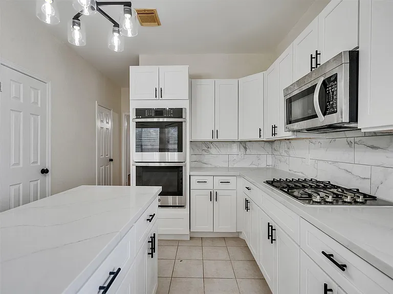 4510 Chestnut Meadow Dr — Photo 15