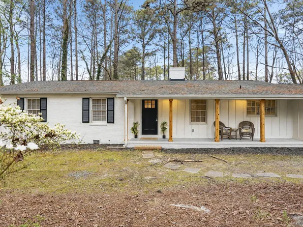 5112 Laurie Dr, Raleigh, NC 27606