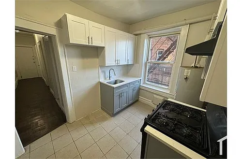 333 Park Ave #33 Photo 1