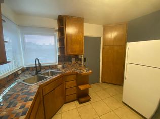 2307-2309-2311 New York Ave SW #2309-3, Albuquerque, NM 87104