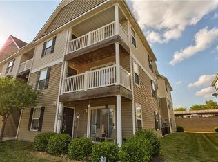 5500 NE 80th Ter UNIT 2B, Kansas City, MO 64119