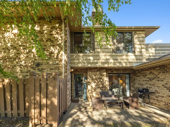 3675 Independence Ave S APT 12, Saint Louis Park, MN 55426