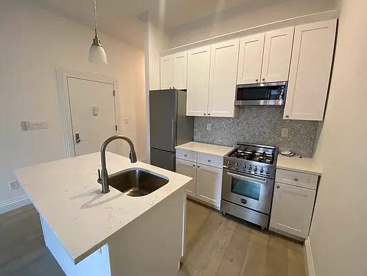 Rented by Corcoran | media 9