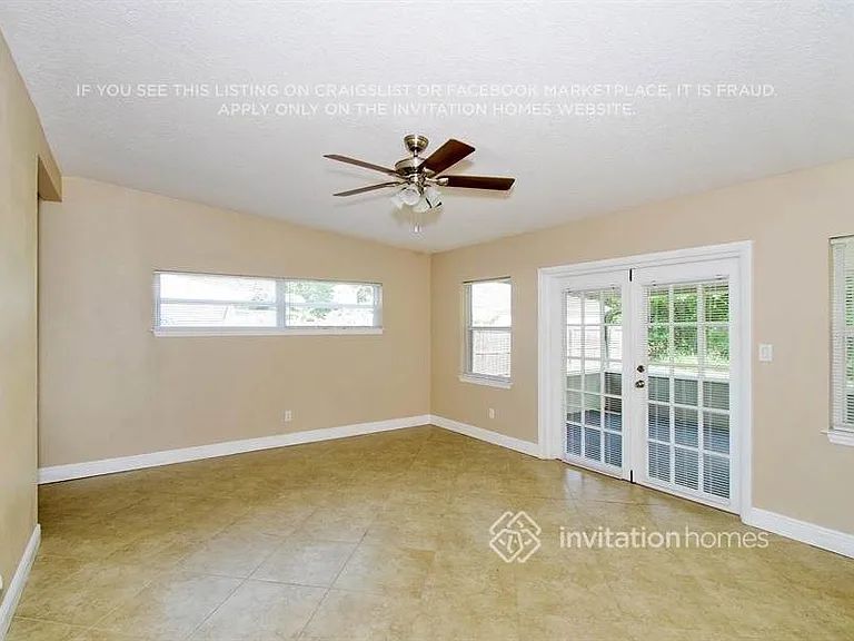 3451 Australian Cir — Photo 8