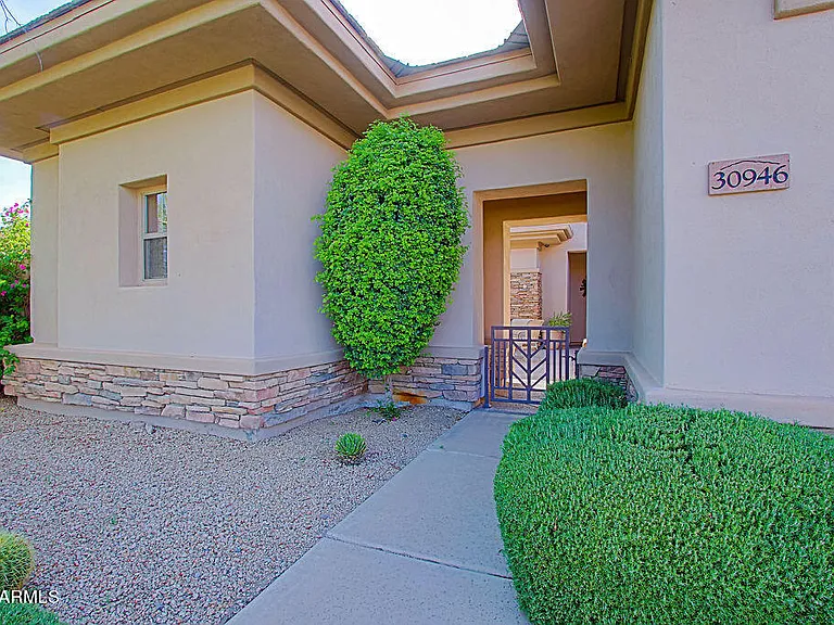 30946 N 74th Way — Photo 4