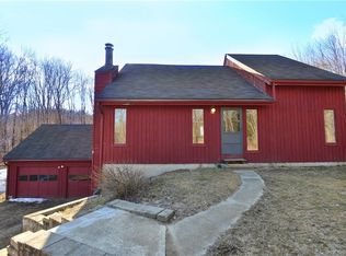 15 Cady Ln, Woodstock, CT 06281