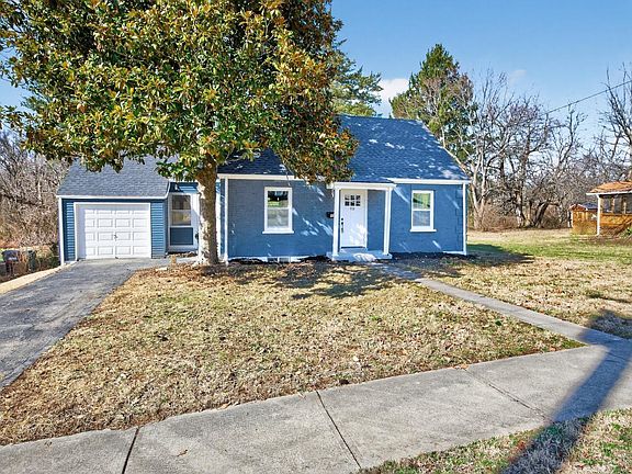 3rd image of 48 Damon Rd