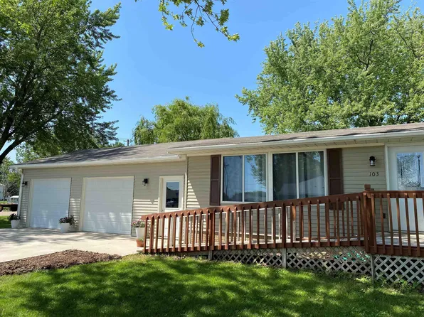 103 State St, Osage, IA 50461