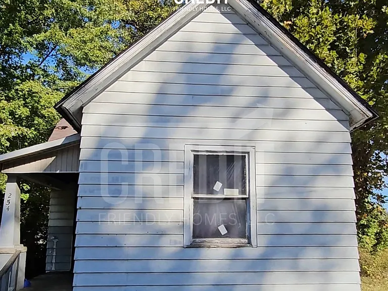 254 W Peoria Ave — Photo 6