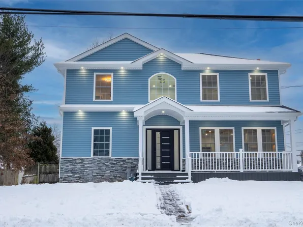 139 Maple Avenue, Bethpage, NY 11714