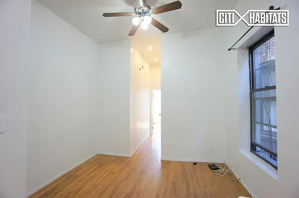 Rented by Citi Habitats | media 10