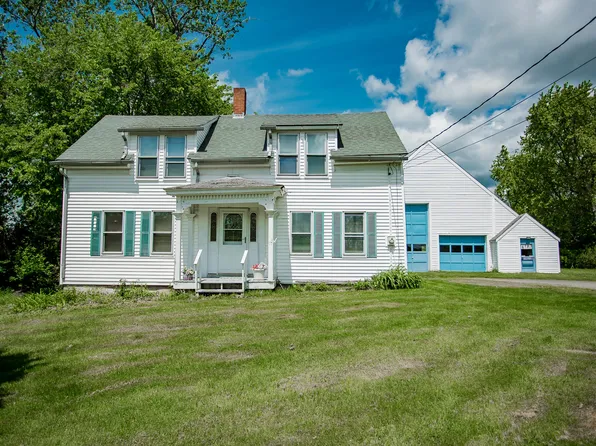 31 Village Street, Jefferson, ME 04348