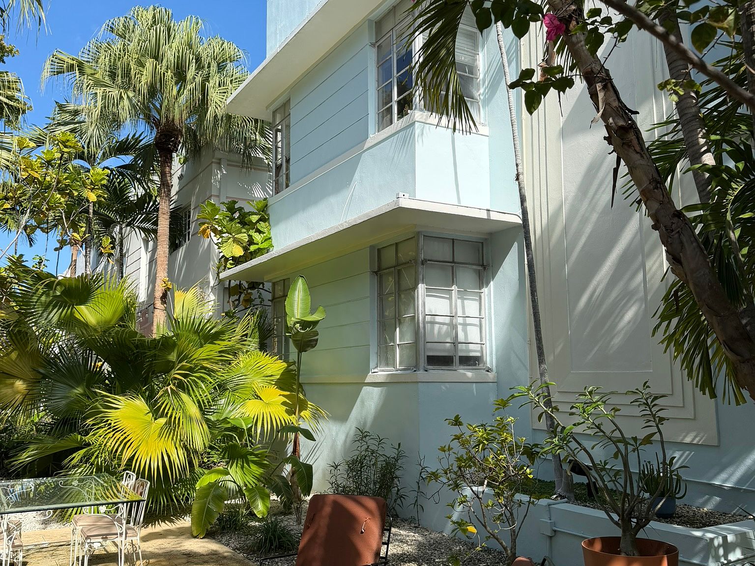 825 Jefferson Ave APT 4, Miami Beach, FL 33139 | Zillow