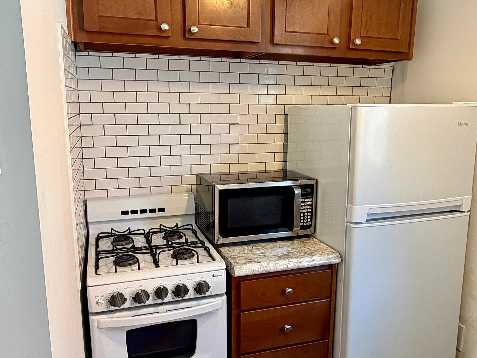 2 bed, 900 sqft, $1,195 — Photo 1