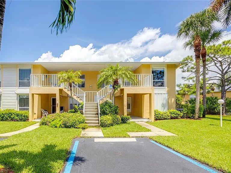 1150 Yesica Ann Cir #A-205 — Photo 2
