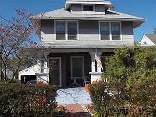 1st image of 435 Bellevue Ave