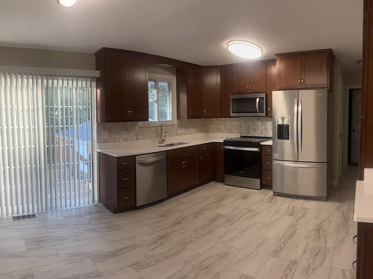 1649 Twin Oaks Dr — Photo 45