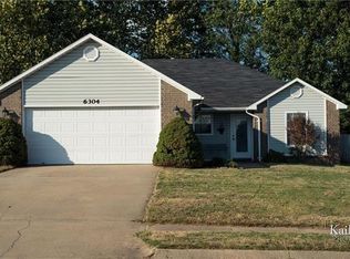 6304 W El Paso Dr, Fayetteville, AR 72704