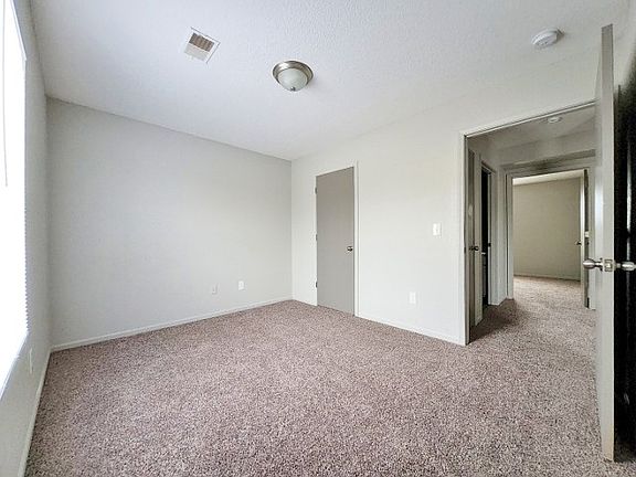3rd image of 304 N 3rd St #Efafcdab9