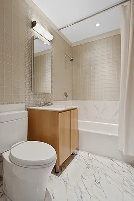 Rented by Compass | media 25