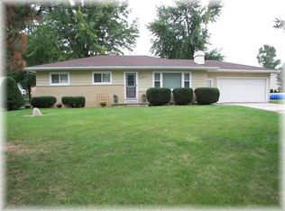 8629 Huckleberry Ln, Lansing, MI