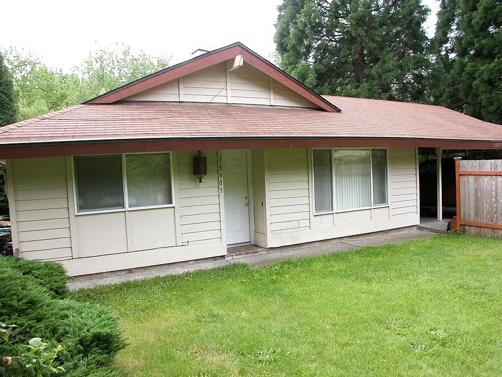 13903 SE Allen Rd photo 1