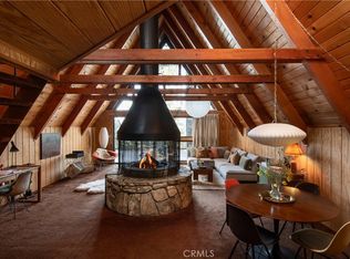 30618 Live Oak Dr, Running Springs, CA 92382