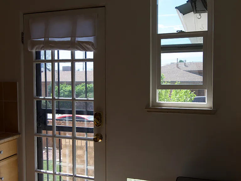 1600 Winona Ct #1 — Photo 12