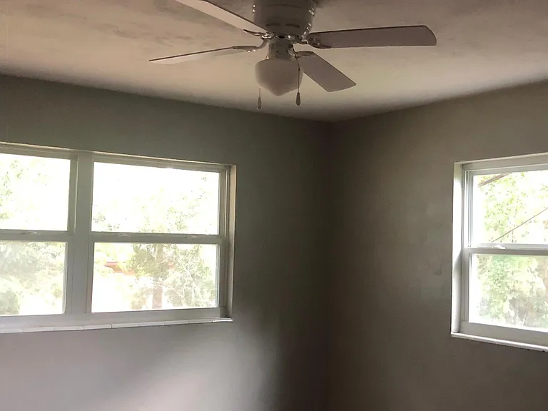 1858 Ivy Ln #1 — Photo 8
